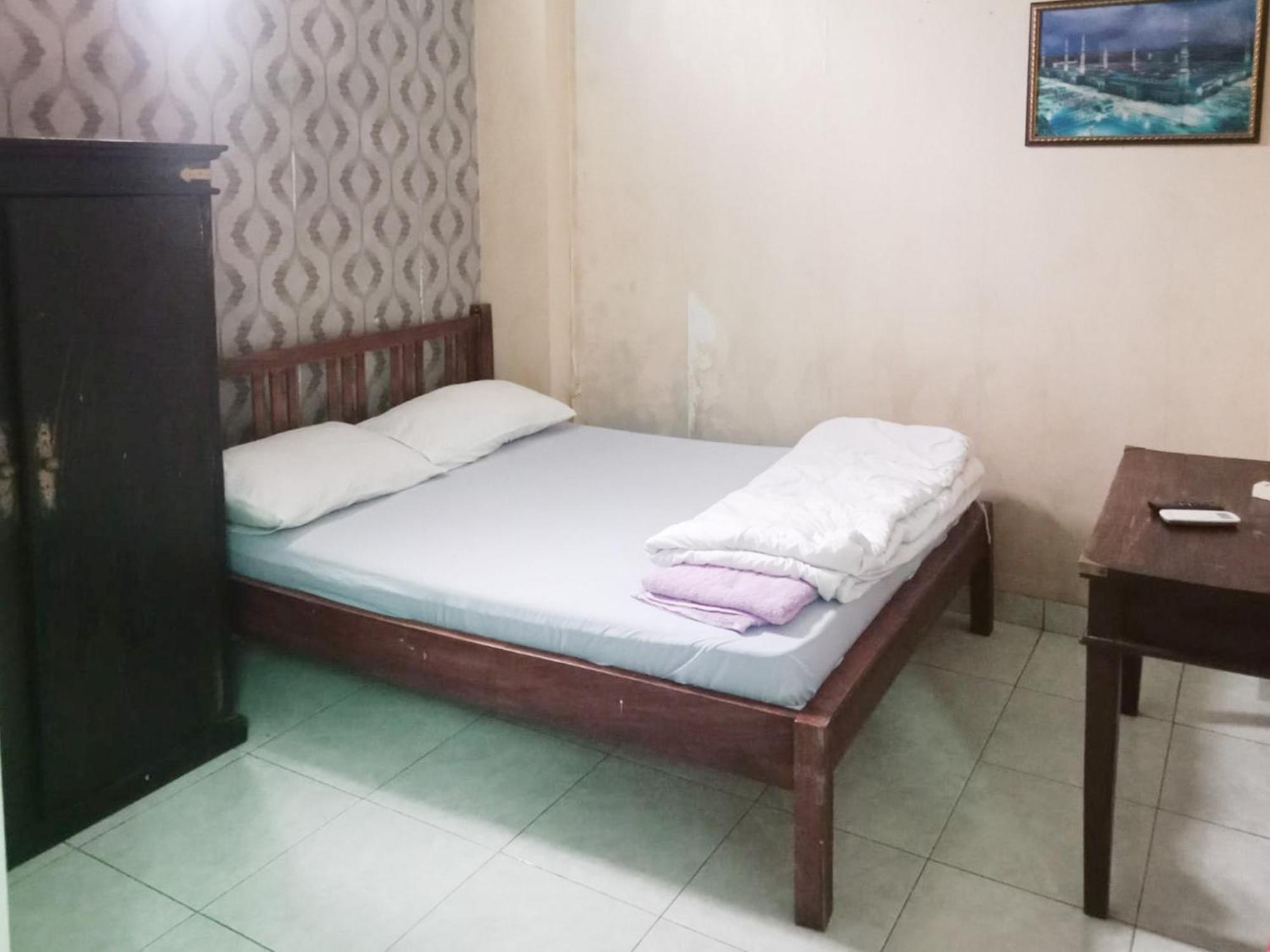 Trihakso Guest House Near Kaliurang Redpartner 斯勒曼 外观 照片